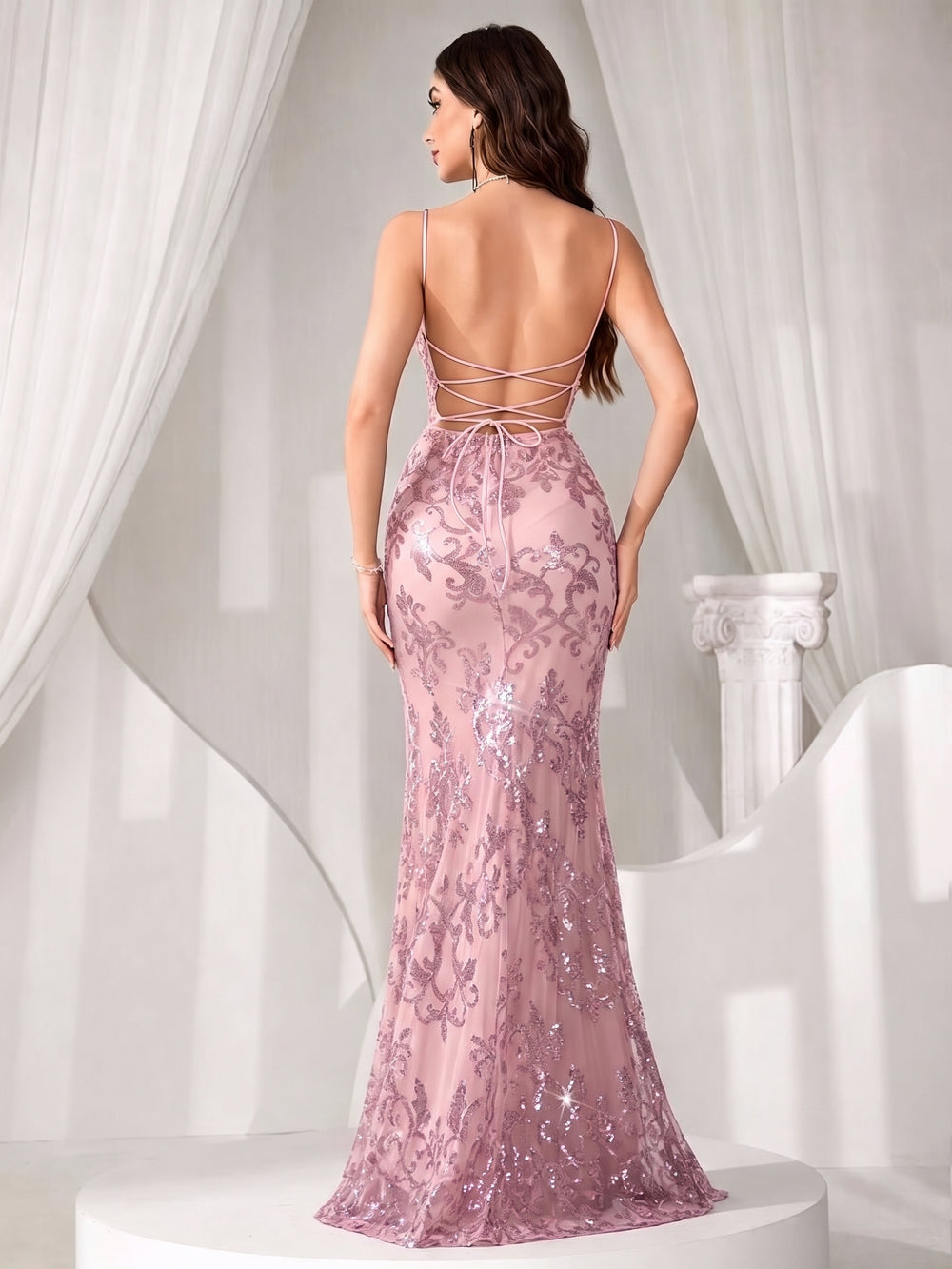 Vestido de Fiesta con Lentejuelas y Espalda Abierta