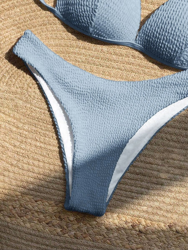 Bikini Texturizado Con Perlas Celeste