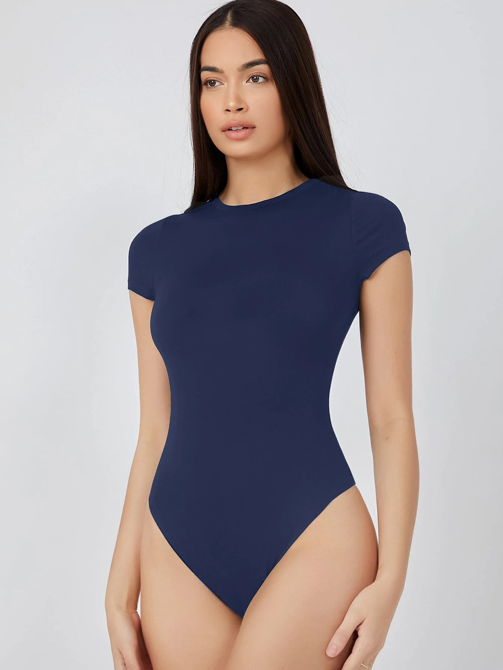 Body Azul Marino Casual Ajustado Con Espalda Al Aire Y Cuello Redondo frontal
