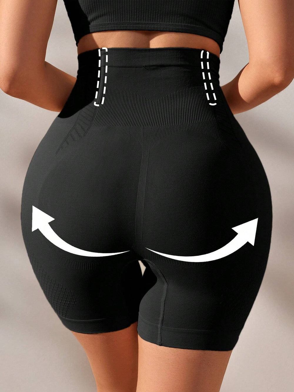 Faja short negro moldeador sin costuras vista frontal