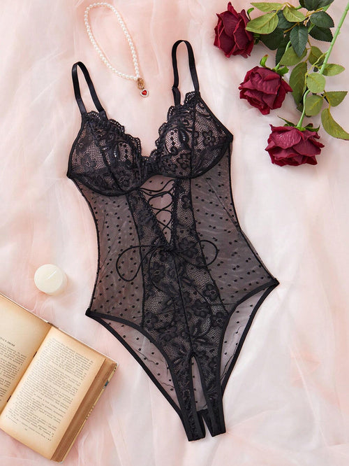 Negligé de encaje negro transparente sexy con diseño floral