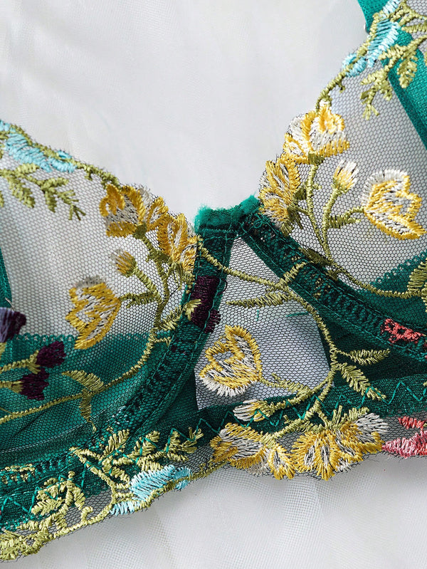 Conjunto De Lencería Verde Bordado Floral