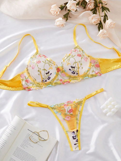 Conjunto lencería amarillo floral transparente push up con bordado delicado