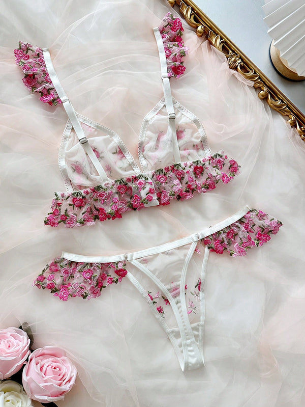 Conjunto Lencería Blanca Bordada Floral Semitransparente 2 Piezas vista posterior.
