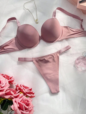 Set De Lencería Rosa Con Push Up con Bikini