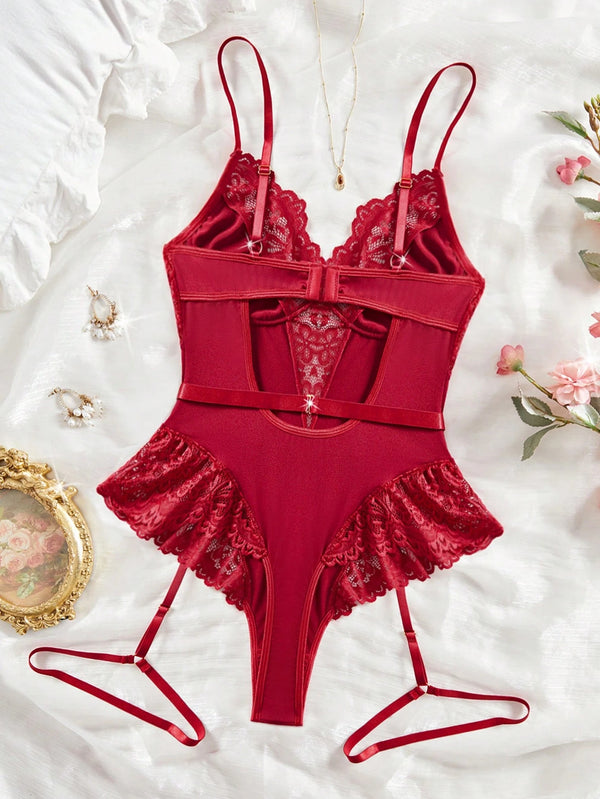 Negligé burdeos de encaje con abertura sexy vista trasera
