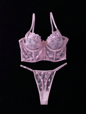 Conjunto De Lencería Rosa Con Corazones Y Malla Transparente
