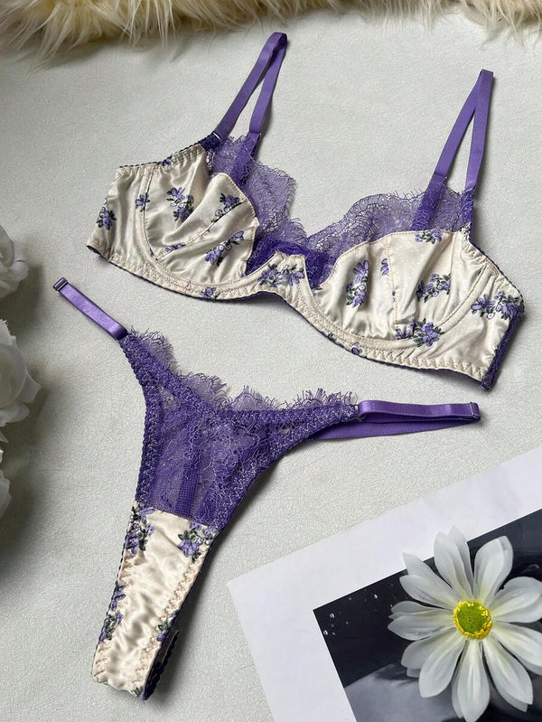 Conjunto De Lencería Floral Con Encaje Lila Romántico