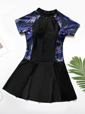 Traje de baño vestido tropical negro vista frontal
