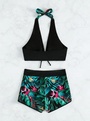 Bikini Negro Tropical Con Top Halter Y Shorts Estampados