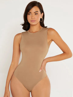 Body Ajustado Color Albaricoque vista frontal sin mangas
