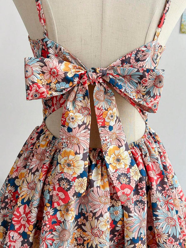 Enterizo Corto De Dos Capas Floral Bohemio Con Tirantes