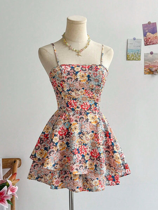 Enterizo Corto De Dos Capas Floral Bohemio Con Tirantes