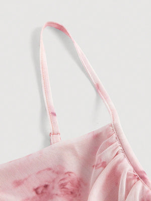 Textura de tela tricotada con estampado floral rosado