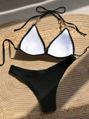 Bikini Negro Elegante Push Up De Talle Alto Con Perlas vista posterior.
