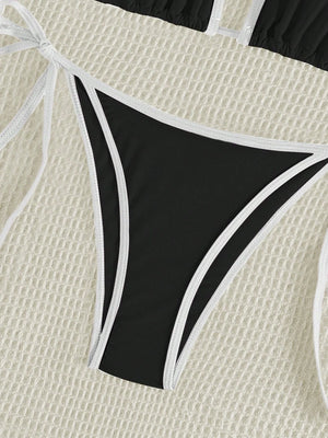 Bikini Triangular Halter Blanco y Negro con Ribete Contrastante