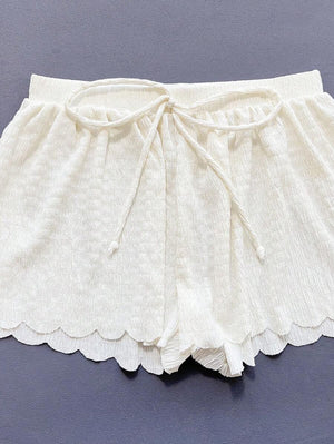 Conjunto De Traje de baño Bohemio Blanco Con Top Halter y Short Festoneado