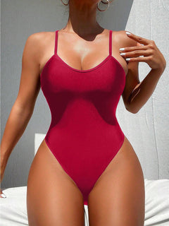 Traje de baño enterizo rojo vista frontal