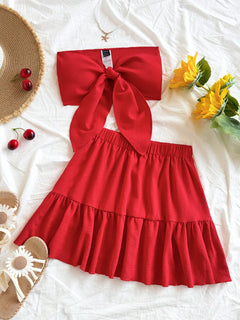 Conjunto Rojo Bandeau Micro Y Falda Mini Bohemia Con Volante vista frontal.
