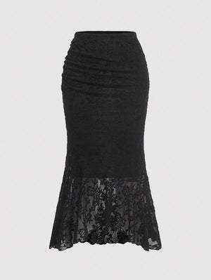 Falda del set elegante negro con detalle de encaje