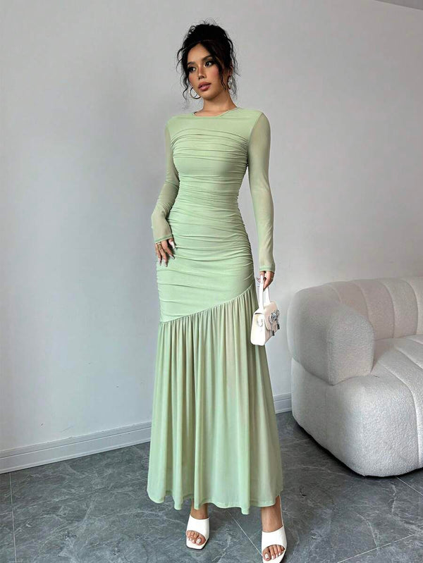 Vestido Largo Verde Menta Con Diseño Fruncido Elegante