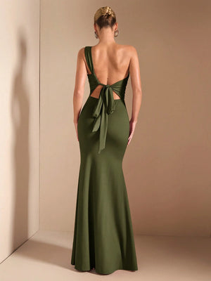 Vestido verde militar maxi corte sirena completo