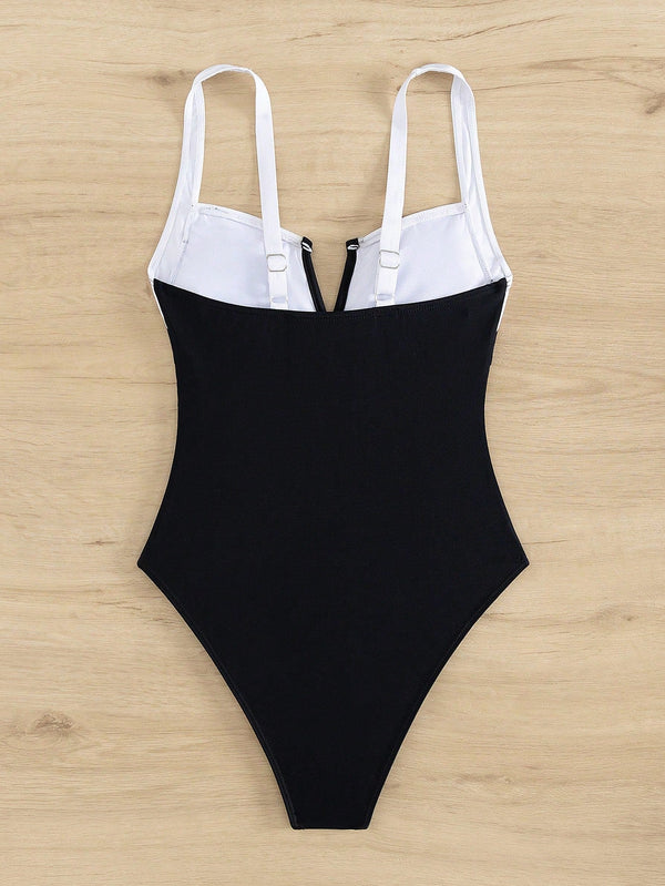 Traje De Baño Enterizo Con Ribete Blanco Y Escote En V