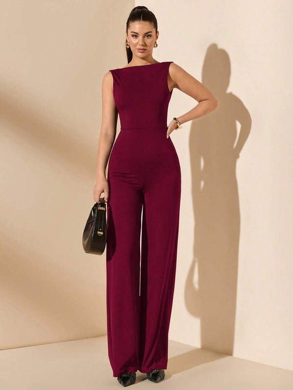 Jumpsuit Elegante Con Espalda Descubierta Color Vino