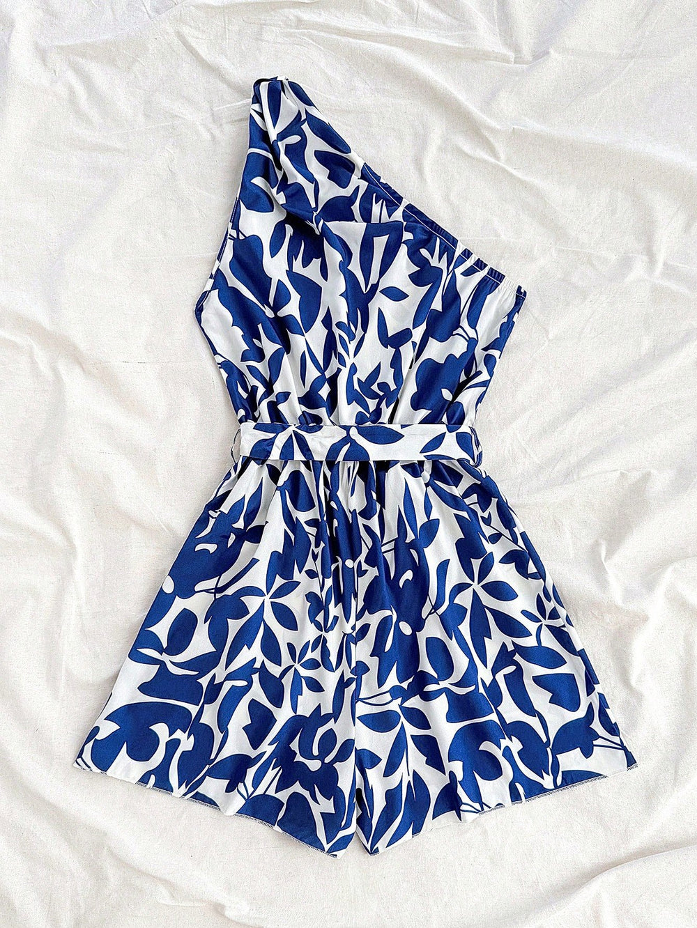 Mono corto azul y blanco con estampado de plantas – Vista frontal