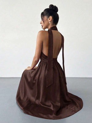 Vestido Halter Midi Elegante De Satén Marrón