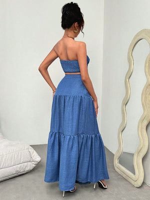 Conjunto azul bandeau con falda larga vista posterior