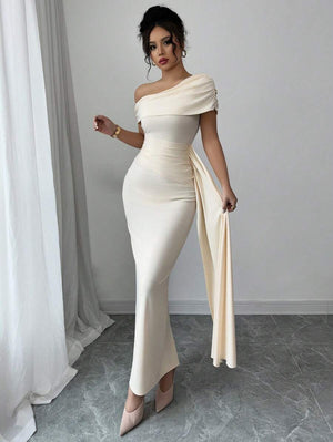 Vestido Elegante Asimétrico Con Drapeado Lateral