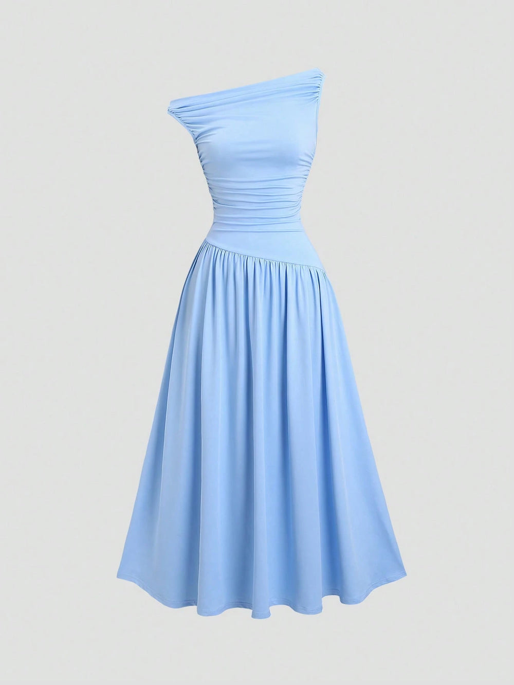 [Vista frontal del Vestido Largo Azul Asimétrico con falda fluida.]