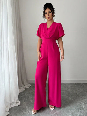 Jumpsuit rosa fucsia elegante para mujer.