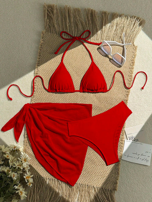 Bikini Rojo 3 Piezas set completo con top triángulo, braguita y falda pareo.