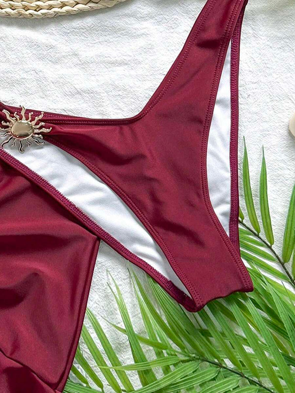 Traje De Baño Tres Piezas Vino Tinto Con Detalle De Sol