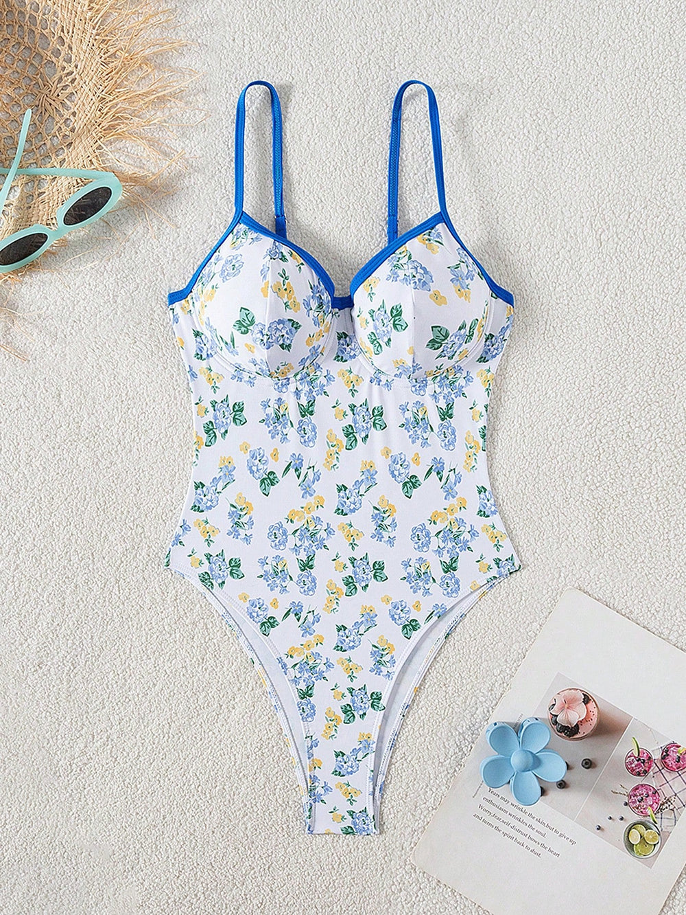 Traje De Baño Floral Multicolor Con Push Up Y Ribete Azul Cobalto
