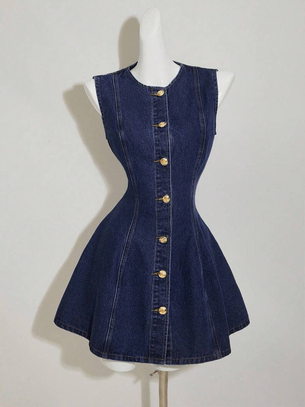 Vestido De Mezclilla Con Botones Dorados