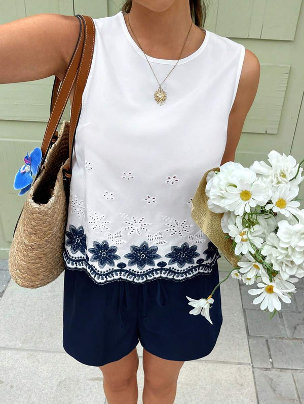 Blusa Blanca Sin Mangas Con Bordado Floral Azul
