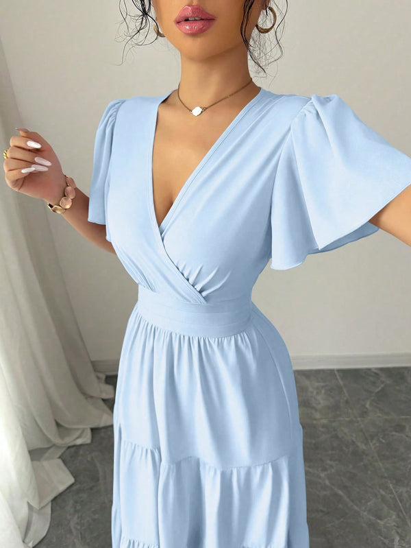 Vestido Largo Celeste Con Manga Volante Y Escote En V