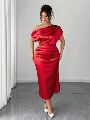 Vestido rojo asimétrico midi elegante estilo satinado