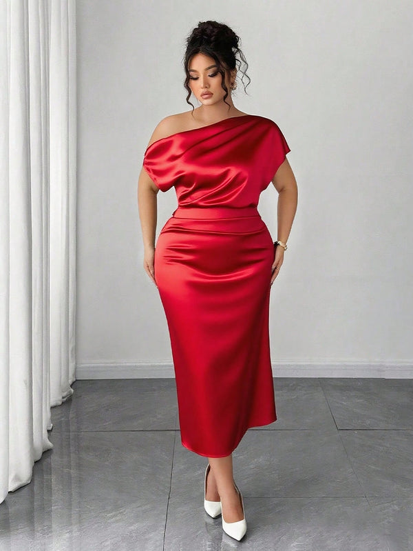Vestido rojo asimétrico midi elegante estilo satinado
