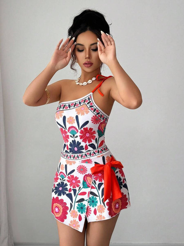 Traje de Baño Asimétrico con Falda Floral