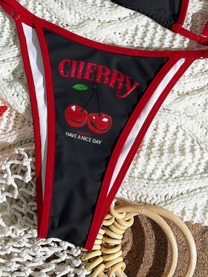 Conjunto completo bikini halter con camiseta Cherry 3 piezas multicolor en playa