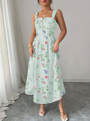 Vestido verde midi con tirantes y estampado floral look completo.
