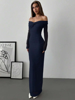 Vestido Maxi Elegante Con Hombros Descubiertos Azul Marino