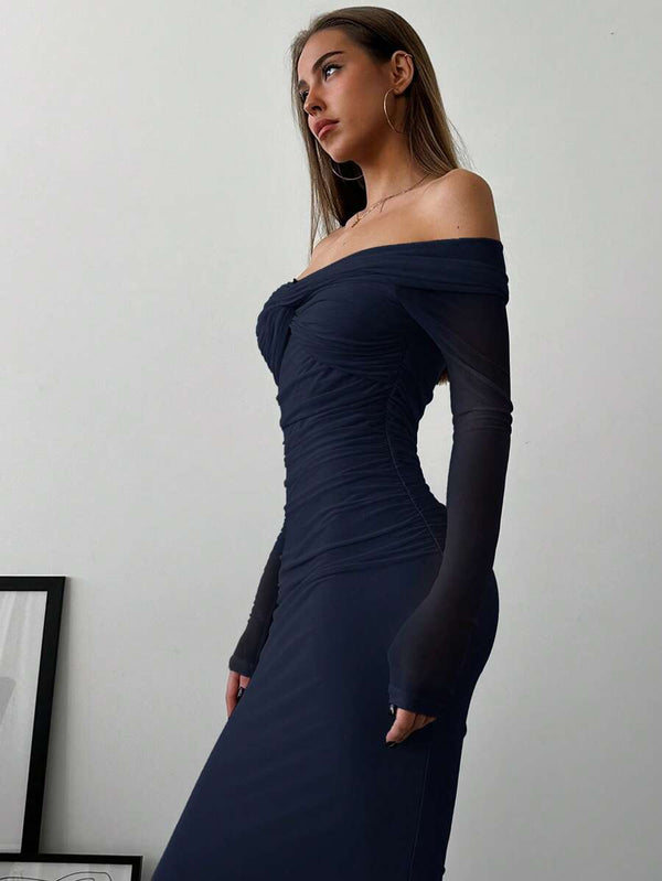 Vestido Maxi Elegante Con Hombros Descubiertos Azul Marino