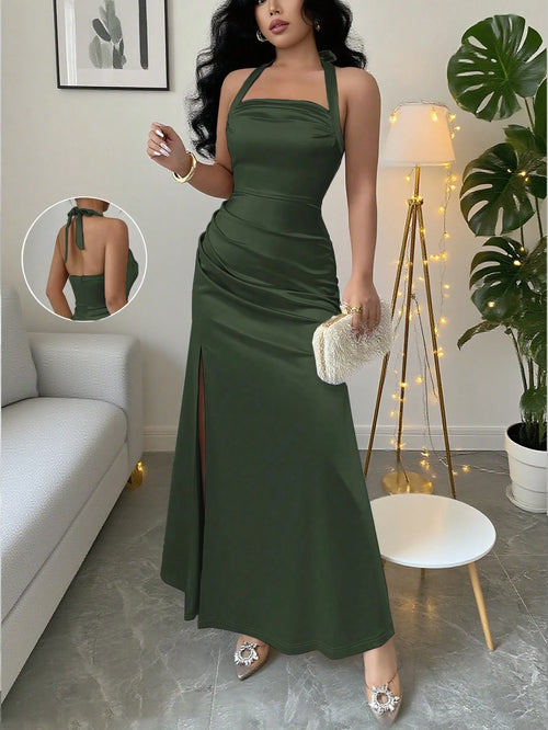 Vestido midi verde militar elegante con escote halter vista frontal