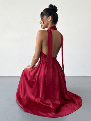 Vestido de Fiesta Rojo Satinado con Cuello Halter