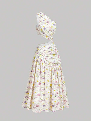 Vestido Floral Asimétrico con Cut-Out Romántico